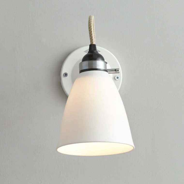 Hector Medium Dome Vglampe m. afbryder