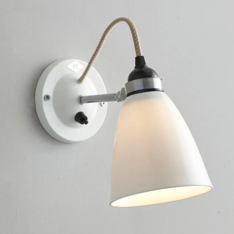 Hector Medium Dome Vglampe m. afbryder