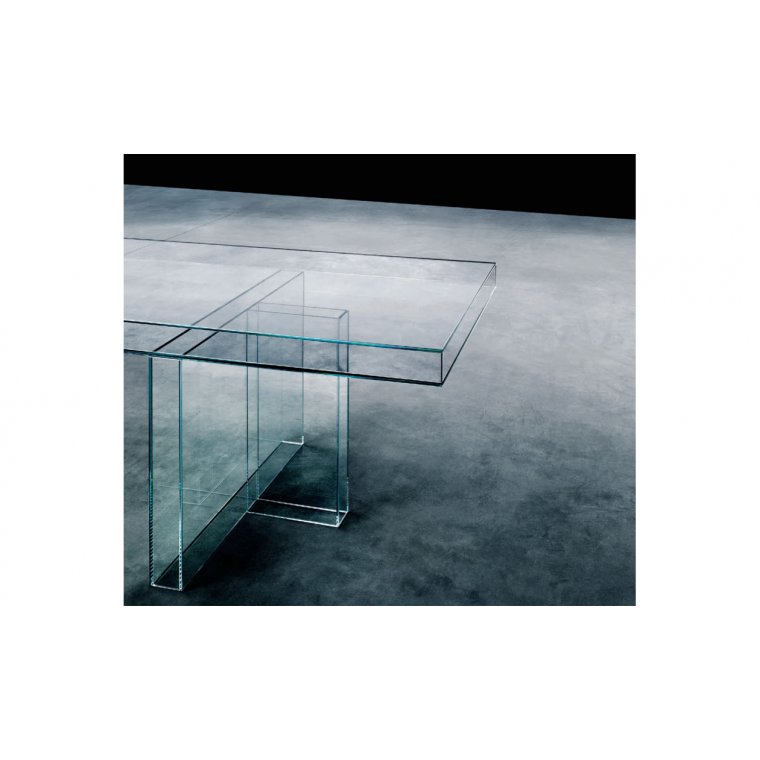 Verglas Dinning Table